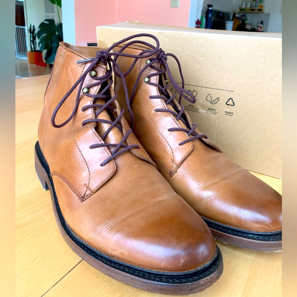Frye James Lace Up Boots Tan 11.5